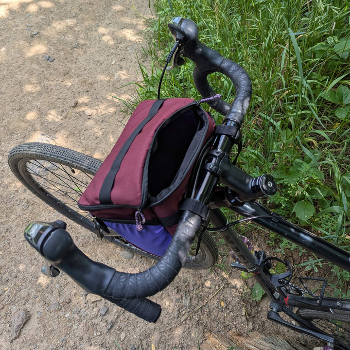 zin stashquatch bar bag on bike partially open